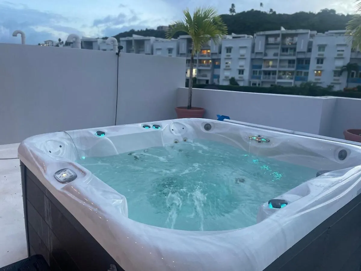 شقة Penthouse Condo, Rooftop Terrace With Hot Tub, 6Ppl Las Coles